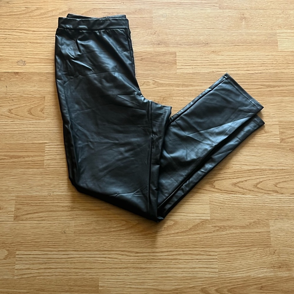 Faux leather leggings